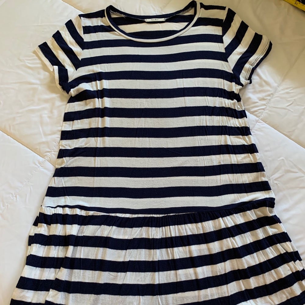 Cute tunic with a flounce!
